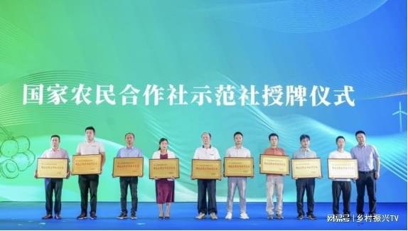 拓展經(jīng)濟(jì)作物社會化服務(wù)的廣東茂名經(jīng)驗(yàn) 智能卡系統(tǒng)研發(fā)與應(yīng)用